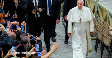 Pope Francis became an unlikely fashion icon